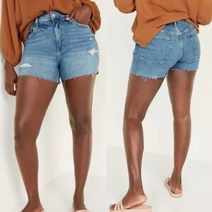Old Navy High-Waisted OG Jean Shorts 3-inch inseam pipped distressed medium wash